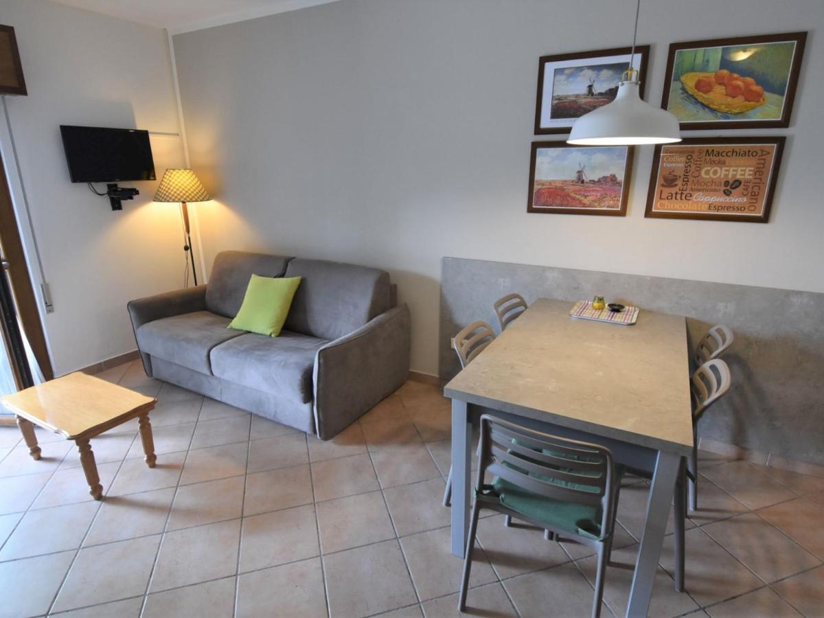 Holiday Home Villa Lackas-1 By Interhome Crone Bagian luar foto